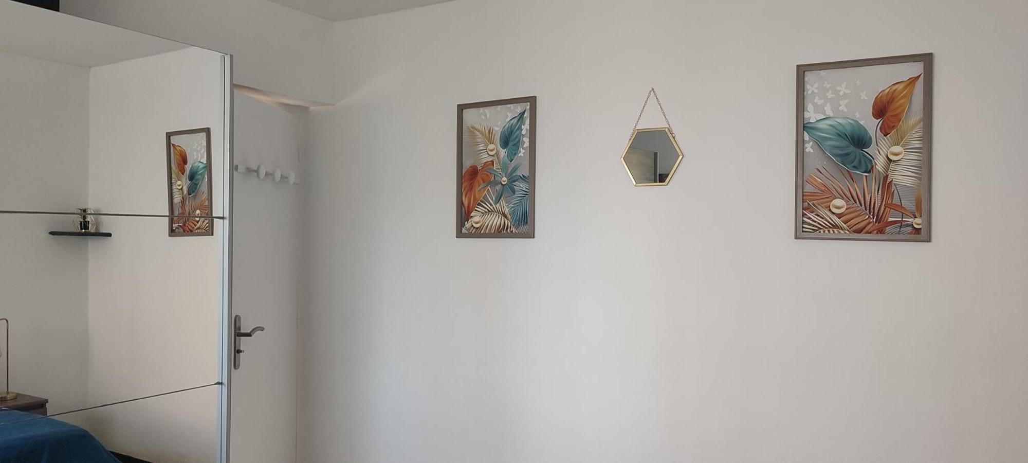 Maison T2 Avec Petit Jardin Dans Impasse Calme Baillargues Luaran gambar