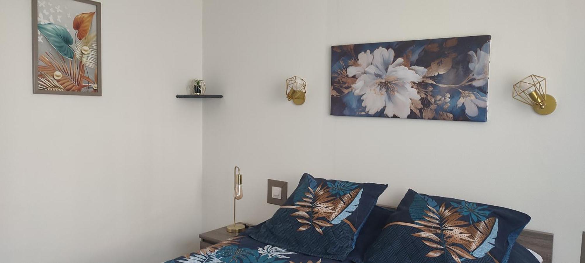 Maison T2 Avec Petit Jardin Dans Impasse Calme Baillargues Luaran gambar