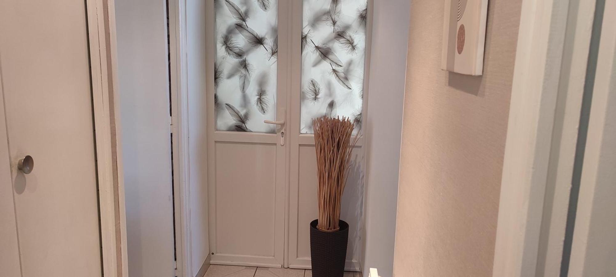Maison T2 Avec Petit Jardin Dans Impasse Calme Baillargues Luaran gambar